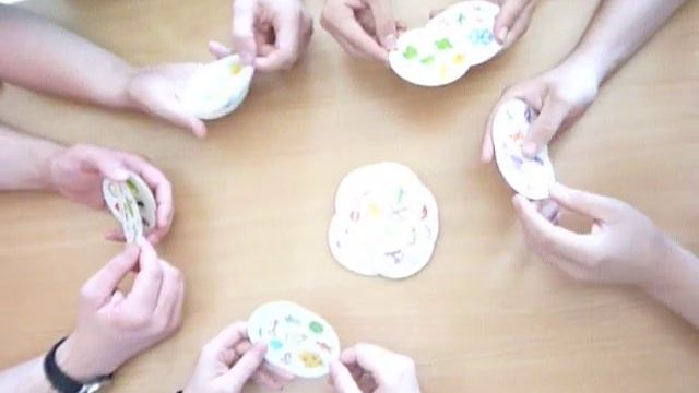 Dobble - gra karciana czasu rzeczywistego, real time card game смотреть онлайн