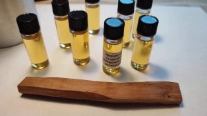 Сандал белый эфирное масло. Древесина сандалового дерева Santalum album. Где растет, как купить цен