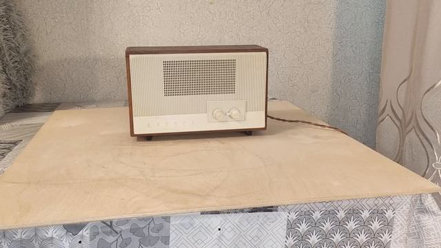 Трёхпрограммный радиоприемник с блютуз смотреть онлайн