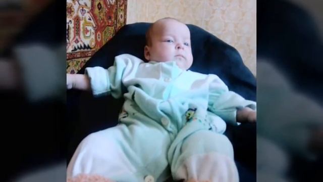 Первые пять месяцев недоношенного ребенка.. Софья ? смотреть онлайн