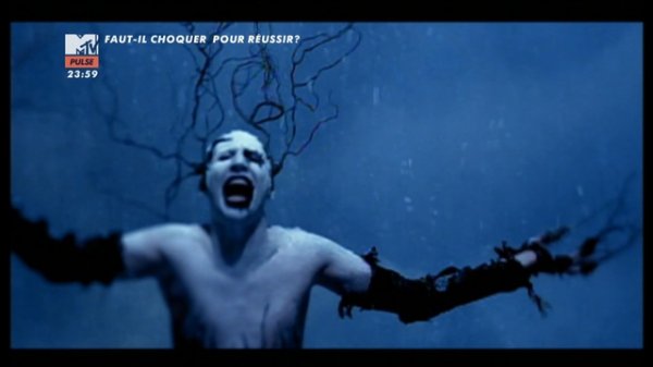 Marlyn Manson - The Nobodies  MTV PULSE HD