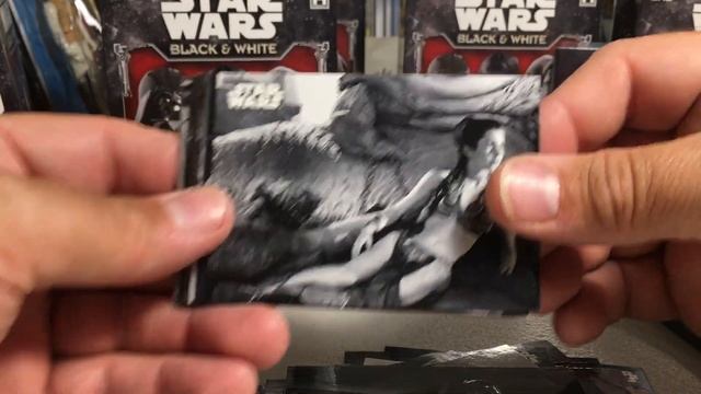 2020 Topps Star Wars Cards Opening Series #92 - Hobby Box #11 of Black & White Return of the Jedi смотреть онлайн