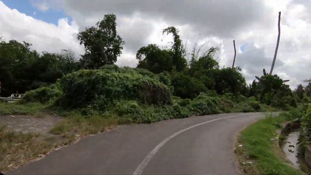 Водопады Бали: Tibumana, Tegenungan, Nungnung, Kanto Lampo, Goa Rang Reng, Sumampan смотреть онлайн