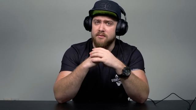 ПЕРВЫЕ НАУШНИКИ RAZER С ПОДСВЕТКОЙ - KRAKEN ULTIMATE смотреть онлайн