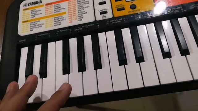 Yamaha PSS F30 mini keyboard demo and review(tagalog) смотреть онлайн