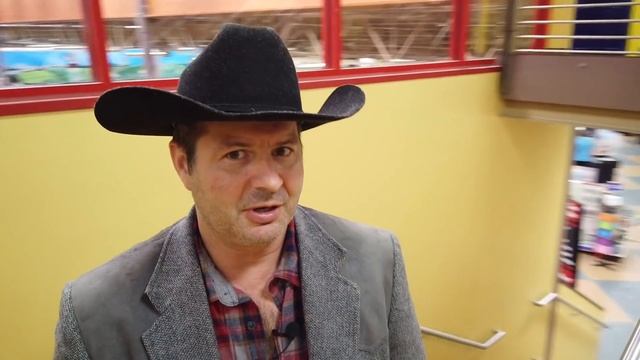 САМЫЙ БОЛЬШОЙ для МУЖЧИН магазин в США! Дальнобой по США или Работа в Америке смотреть онлайн