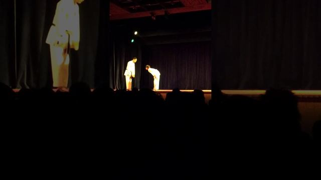 karate show van genseiryu karateschool te anna paulowna смотреть онлайн
