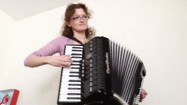 The Autumn Waltz. Accordion music. An original waltz. смотреть онлайн