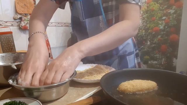 Не обычные жареные котлеты? смотреть онлайн