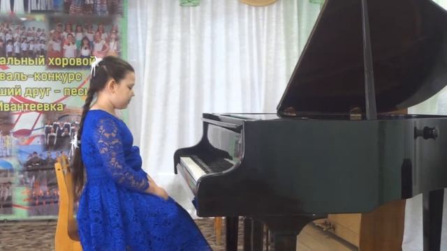 Юля Симсонова 8 лет Ю.Козулин "Ослик", М.Жербин "У ручейка" смотреть онлайн