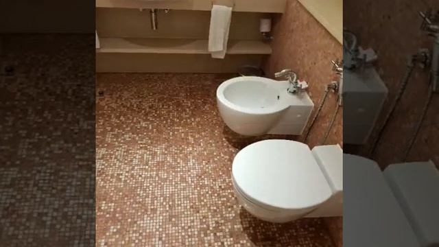 Dubai. HOTEL.BURJUMAN ARJAAN BY ROTANA HOTEL APARTMENTS смотреть онлайн