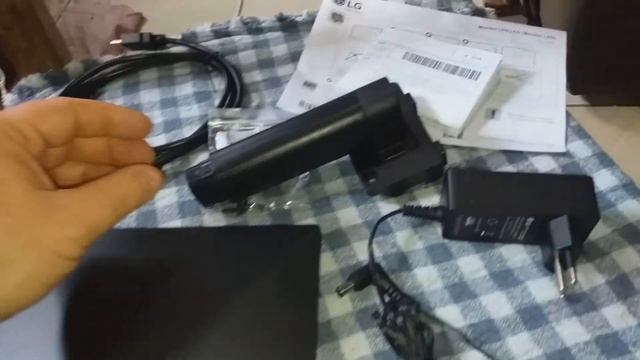 Unboxing do Monitor LG 21.5 22mk400h Led Hdmi/vga/hpout. смотреть онлайн