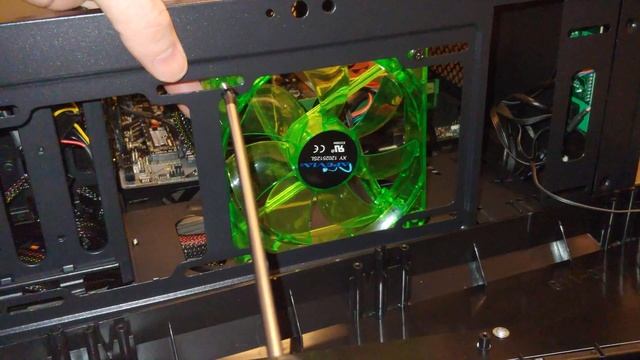 How to install a front fan in a desktop computer case PC AeroCool Cylon RGB Mid Tower смотреть онлайн