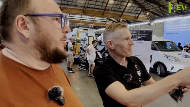 Episode 3 (BONUS) - Gavin and Richard walkaround at Everything Electric смотреть онлайн