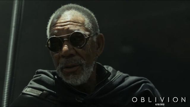 Moon (2009) / Oblivion (2013) Similarities смотреть онлайн