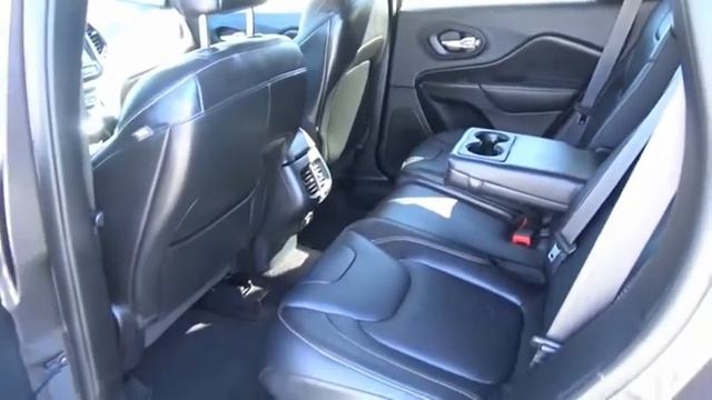 2016 Jeep Cherokee Iowa City IA P1320 смотреть онлайн