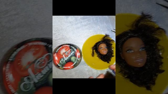 Уменьшение головы куклы Барби #уменьшение #уменьшениеголовыкуклы #барби #barbie #куклы #эксперимент смотреть онлайн