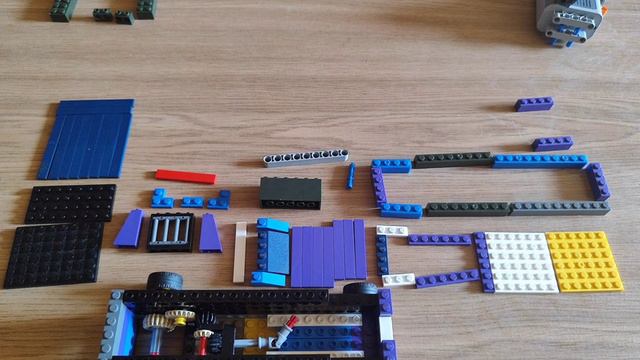 Машина из лего! (Она ездит) смотреть онлайн