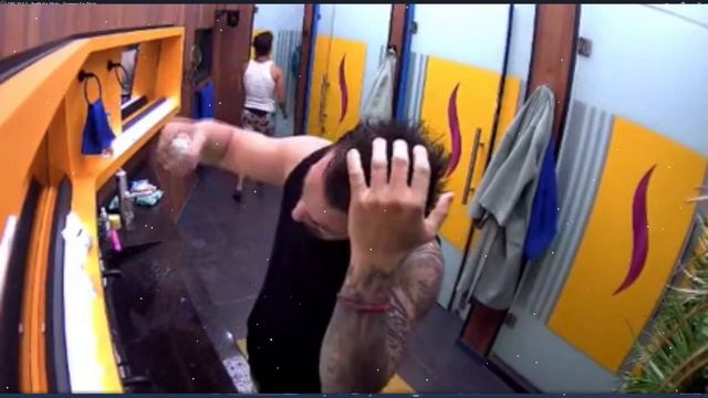 WENDY GUEVARA IMPACTA SE DESNUDA PARA NICOLA Y SERGIO! LA CASA DE LOS FAMOSOS MEXICO EN VIVO смотреть онлайн