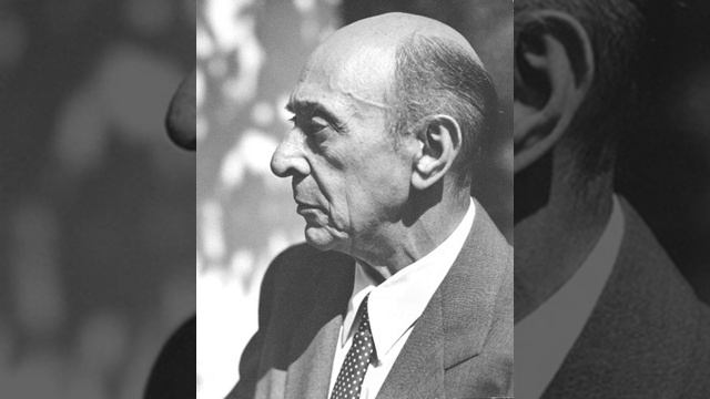 Twelve-tone technique | Wikipedia audio article смотреть онлайн