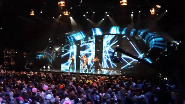 Jenny Silver - Something In Your Eyes [Melodifestivalen, Andra Chansen, Sundsvall] 5/3-2011 смотреть онлайн