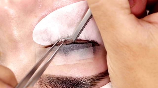 КАК НАРАЩИВАТЬ НИЖНИЕ РЕСНИЦЫ? БЕСПЛАТНЫЙ МАСТЕР-КЛАСС. смотреть онлайн