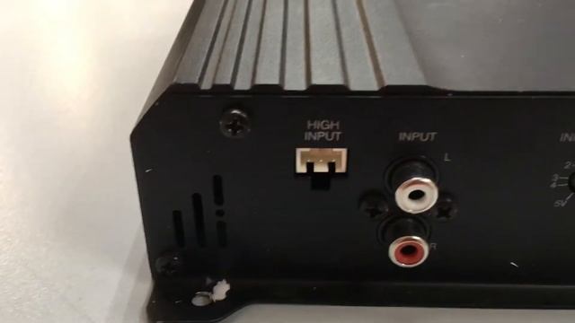 Видеообзор Усилитель JVC KS-AX202 смотреть онлайн