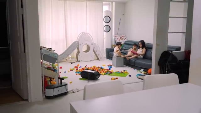 쌍둥이 동생을 가진 첫째 딸의 하루이야기 смотреть онлайн