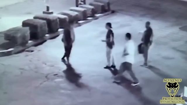 Good Samaritan Loses Everything In Third Party Encounter смотреть онлайн