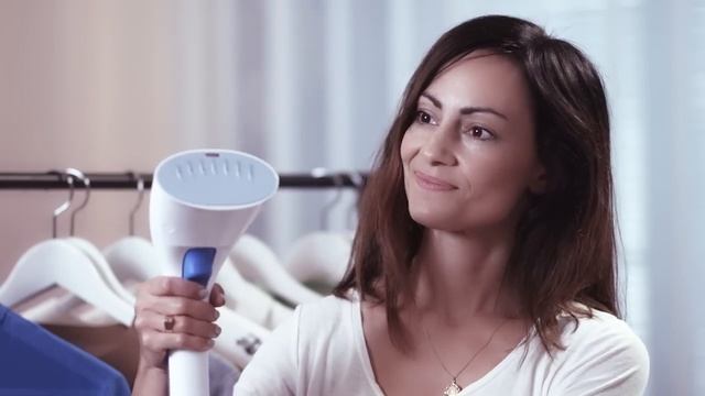 Philips Steam&Go - Handhållen steamer för snabb strykning. Ingen strykbräda behövs! смотреть онлайн