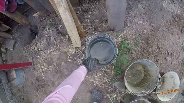 Замес раствора миксером . Своими руками. Приятного просмотра. 18.06.2019. смотреть онлайн