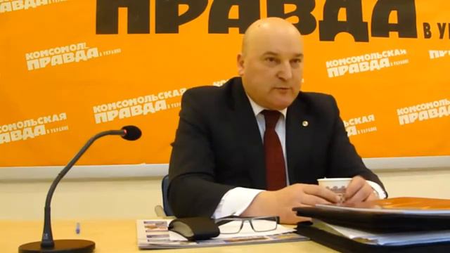 Почему Интерпол не ищет Януковича, Арбузова, Захарченко? смотреть онлайн