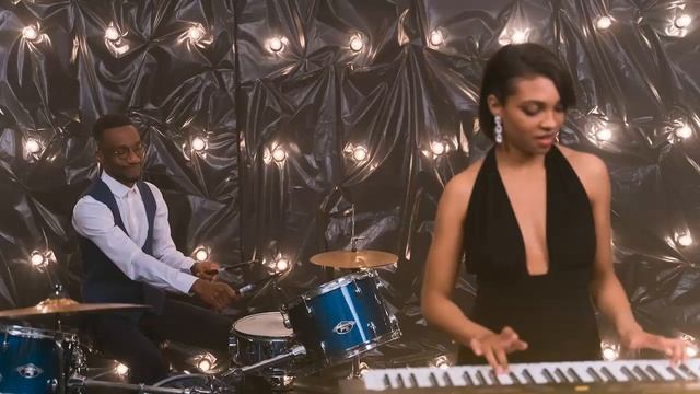 Hannon,Хэннон,Jeremy Black, Танцы и электроника. смотреть онлайн