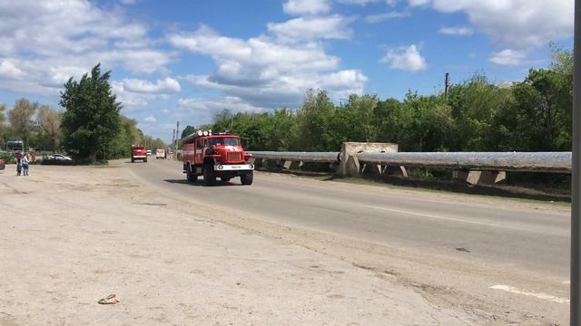 Пожар на Нефтемаше в Сызрани смотреть онлайн