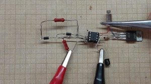 На даче проблема с кротами. Решаю вопрос с помощью простой схемы