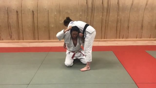 Kata-guruma from a sleeve-triceps grip смотреть онлайн