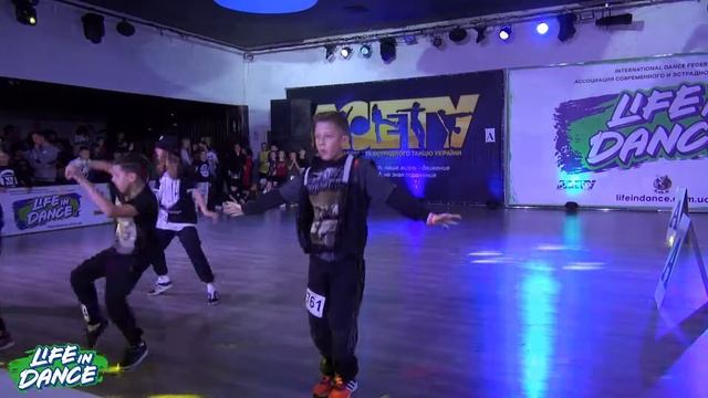 3.12.17…пл. А…ч.17…«LIFE IN DANCE»… Современные танцы, г.Киев смотреть онлайн