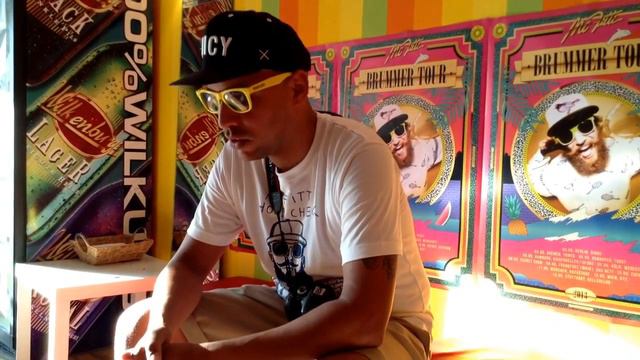 MC FITTI - TOURBLOG - BREMEN - PRAKTIKUMSBERICHT MC IZZO #BRUMMERTOUR (OFFICIAL VIDEO MC FITTITV) смотреть онлайн