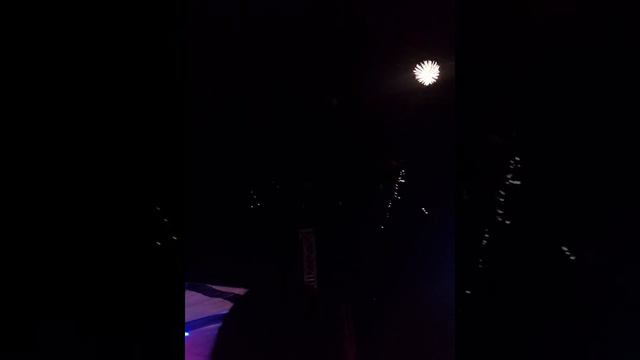 Супер салют в Темрюке на День города! ! ! ! ! смотреть онлайн