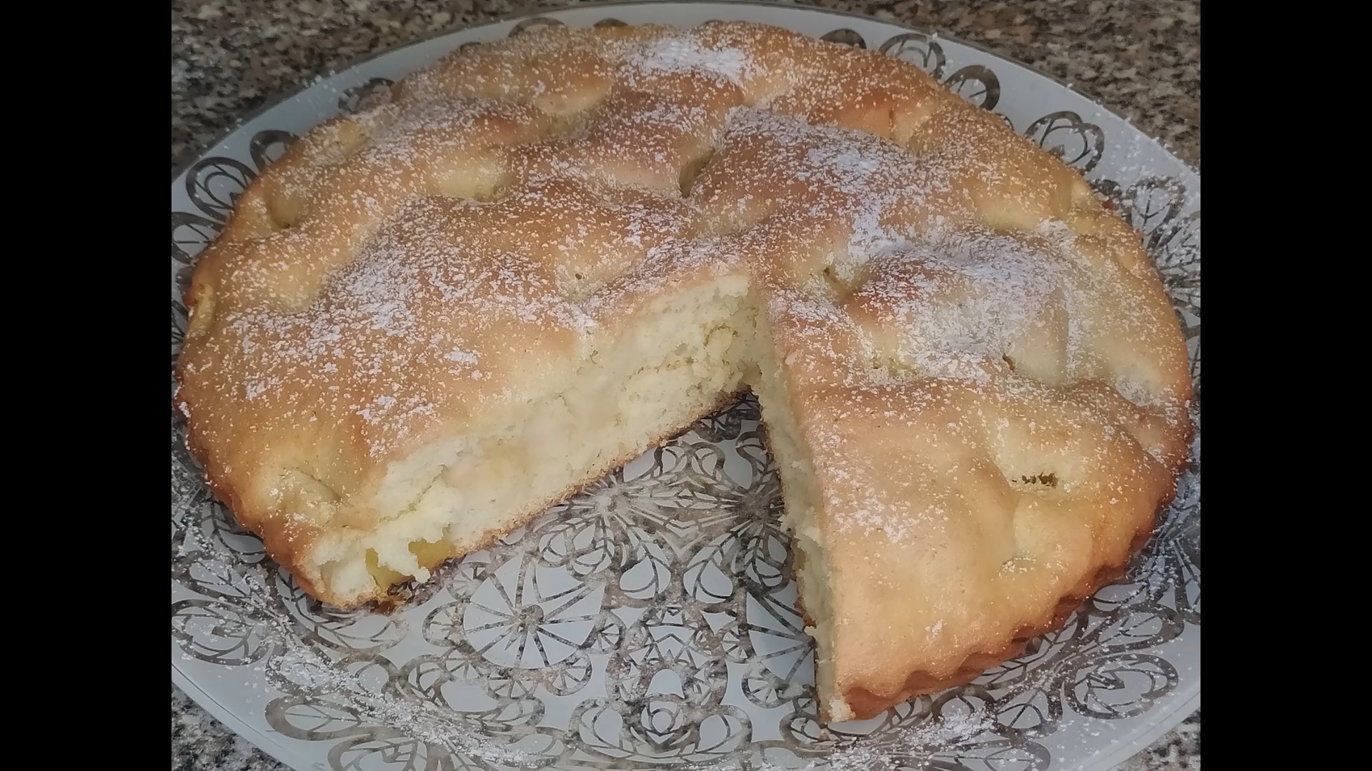 ШАРЛОТКА с ЯБЛОКАМИ.Классический рецепт в духовке.CHARLOTTE With APPLES. Classic Recipe In The Oven.
