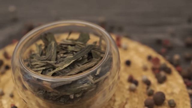 Зеленый чай "Лун Цзин - Колодец дракона", высший сорт смотреть онлайн