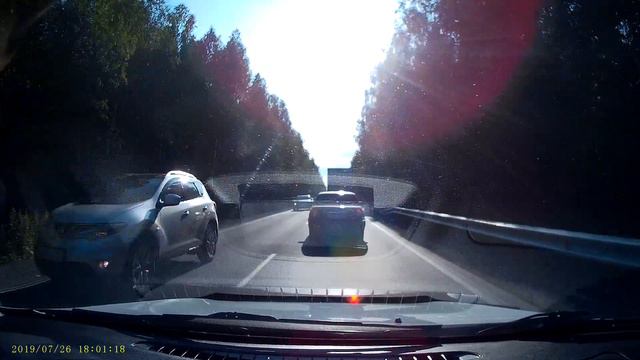 Свердловский мудак на приоре!!! регион 96 мудак