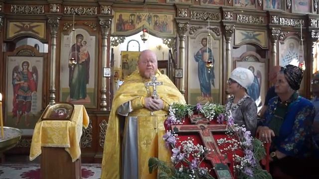 Проповедь протоиерея Ростислава Петрова в праздник Животворящего Креста Господня смотреть онлайн