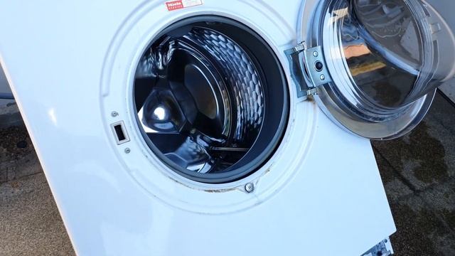 Miele Waschmaschine verliert Wasser, Waterproof Fehler, repariert ! смотреть онлайн