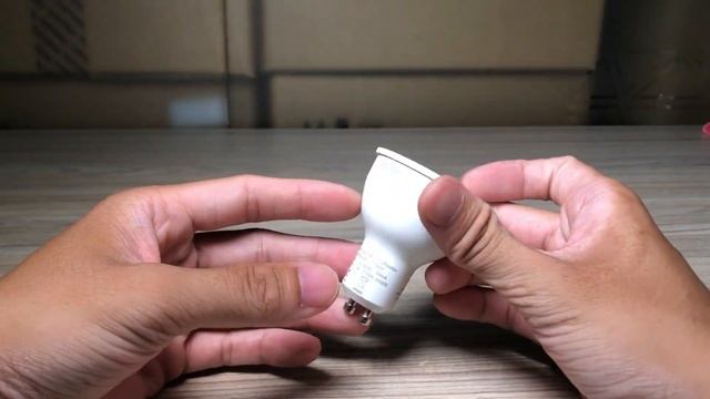 Review đèn Yeelight W1 Gu10 Spotlight - đui cài 16 triệu màu 4.5W, hỗ trợ đồng bộ ánh sáng смотреть онлайн