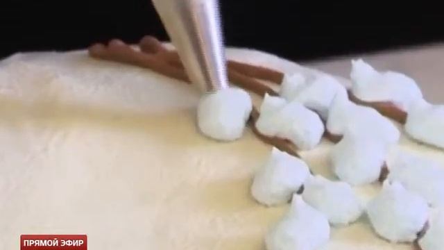 Ново-Тихвинский монастырь печет горожанам уникальные подарки к Пасхе смотреть онлайн