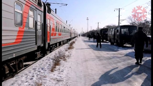 450 призывников из разных регионов страны пополнили ряды подразделений армии Уссурийска смотреть онлайн