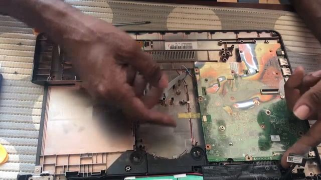 Asus VivoBook X540u Disassembly | Upgrade Options | Cleaning | Asus F540 , Asus R540 смотреть онлайн