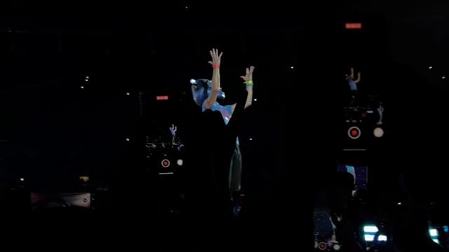 Coldplay - Something just like this - Estadio River Plate Bs As 29-10-2022 смотреть онлайн