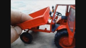 Попрошайка Трактор Т-16 из бумаги paper crafts